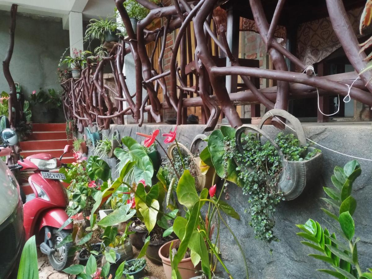 Nimsara Homestay Ella Ngoại thất bức ảnh