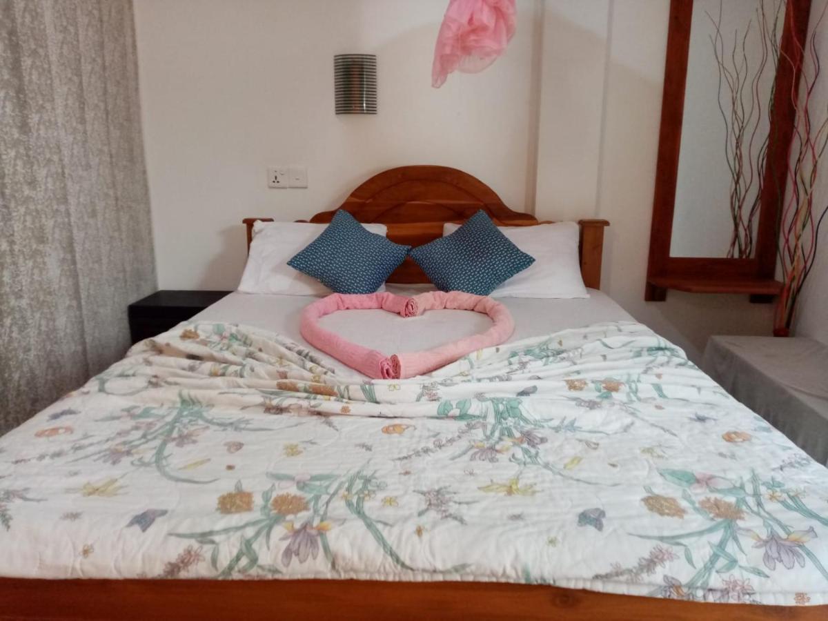 Nimsara Homestay Ella Ngoại thất bức ảnh